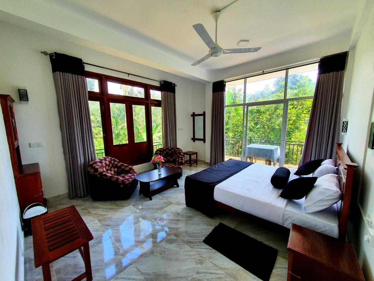 Relax Inn Ella Ngoại thất bức ảnh