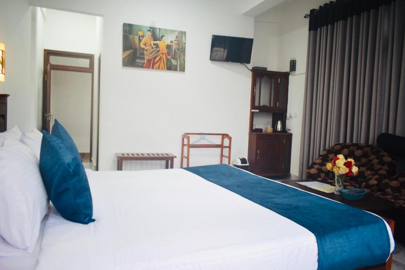 Relax Inn Ella Ngoại thất bức ảnh