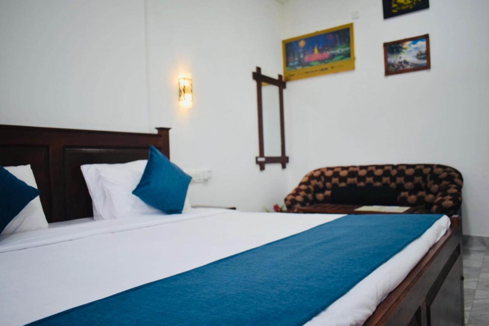 Relax Inn Ella Ngoại thất bức ảnh