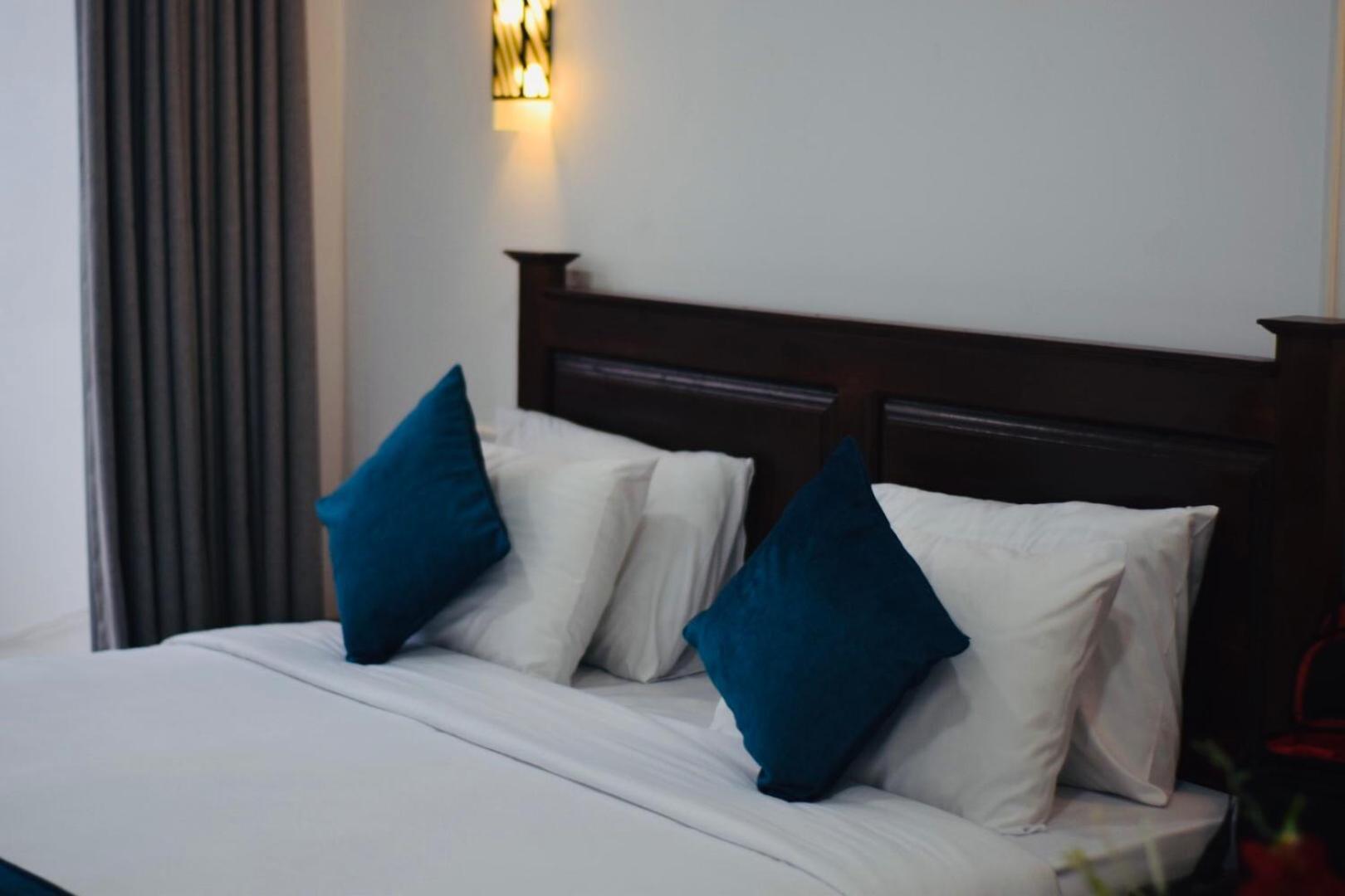 Relax Inn Ella Ngoại thất bức ảnh