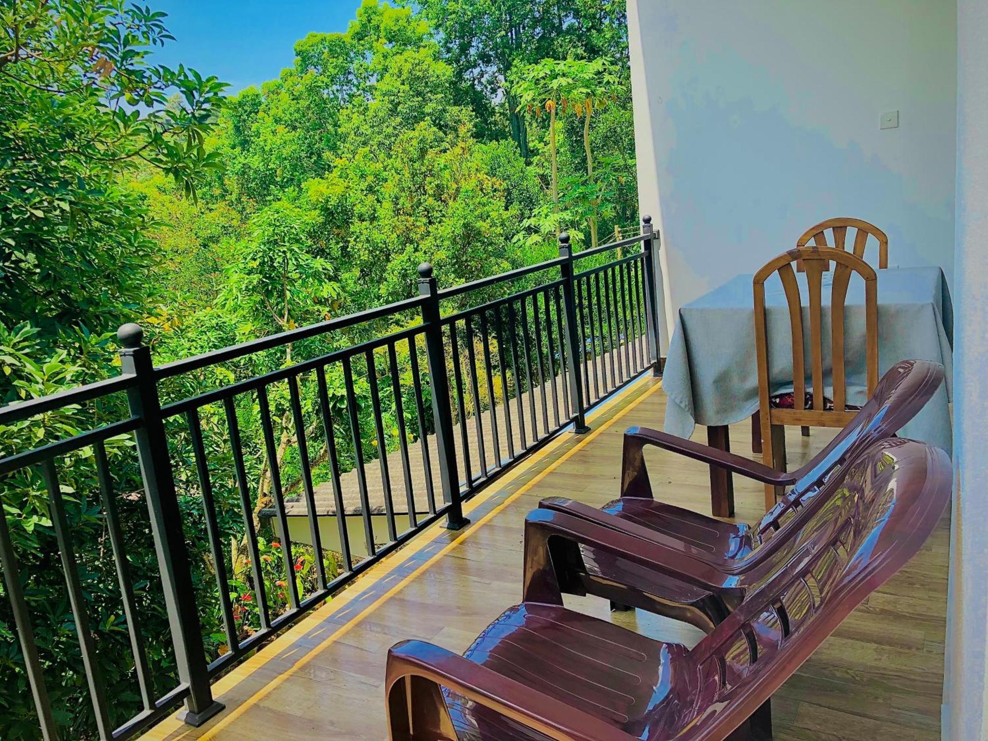 Relax Inn Ella Ngoại thất bức ảnh
